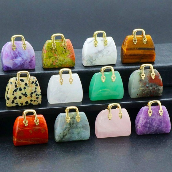 🆕New Amethyst Crystal Gemstone Hand Bag Hand Carved- Figurine or Pendent 2pcs - Picture 5 of 13